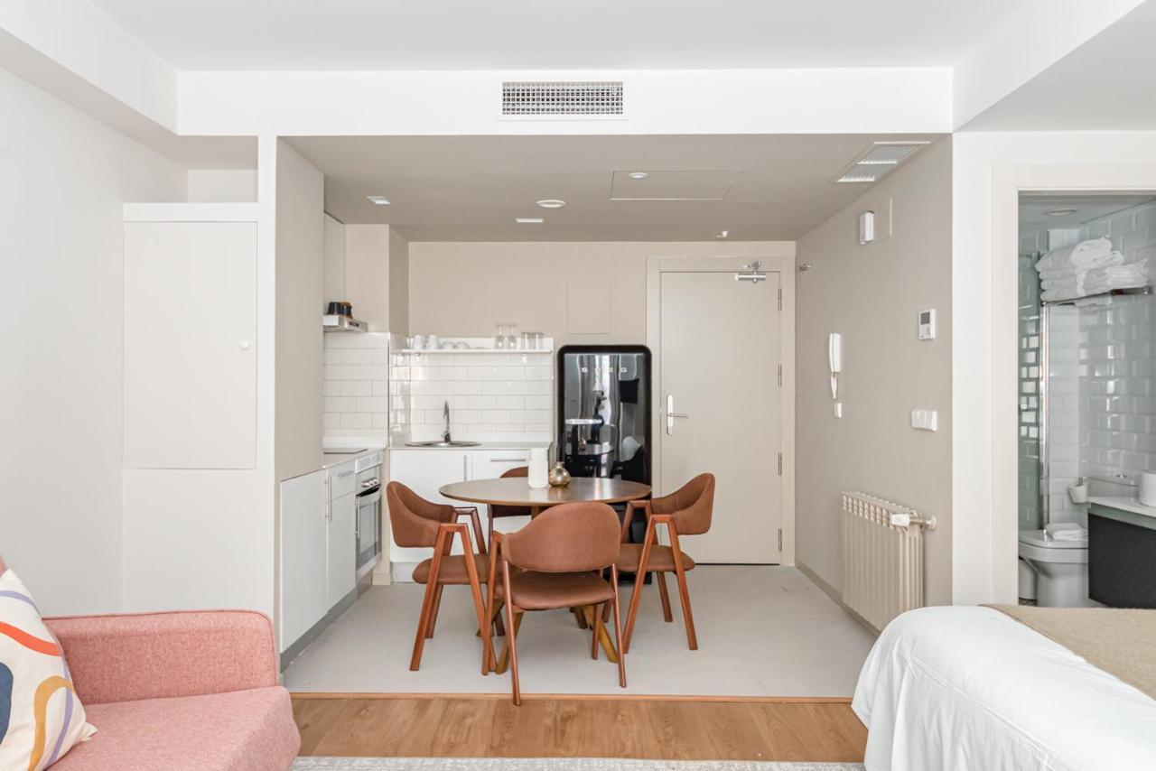Home Art Apartments Salamanca Мадрид Екстериор снимка