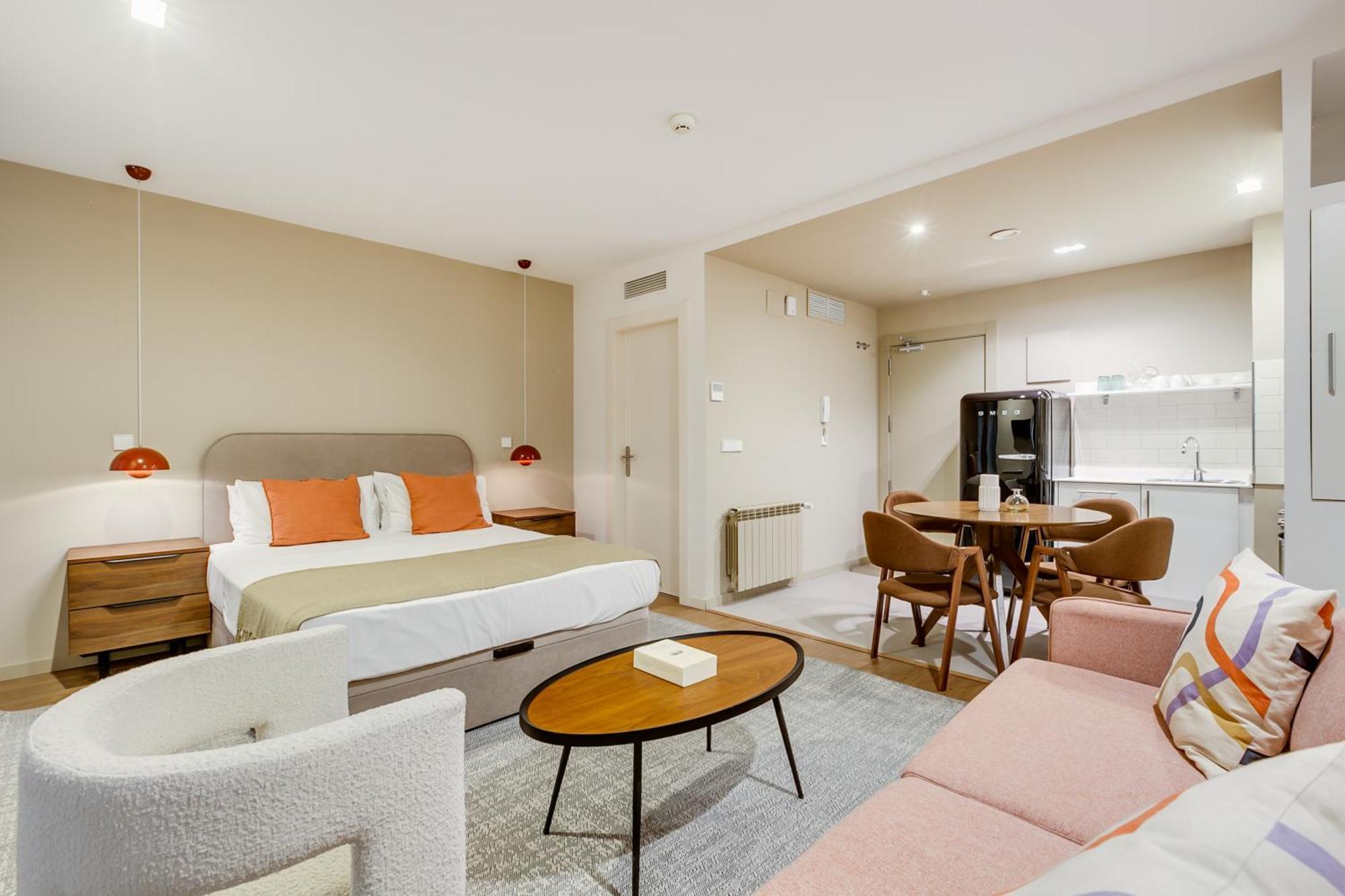 Home Art Apartments Salamanca Мадрид Екстериор снимка